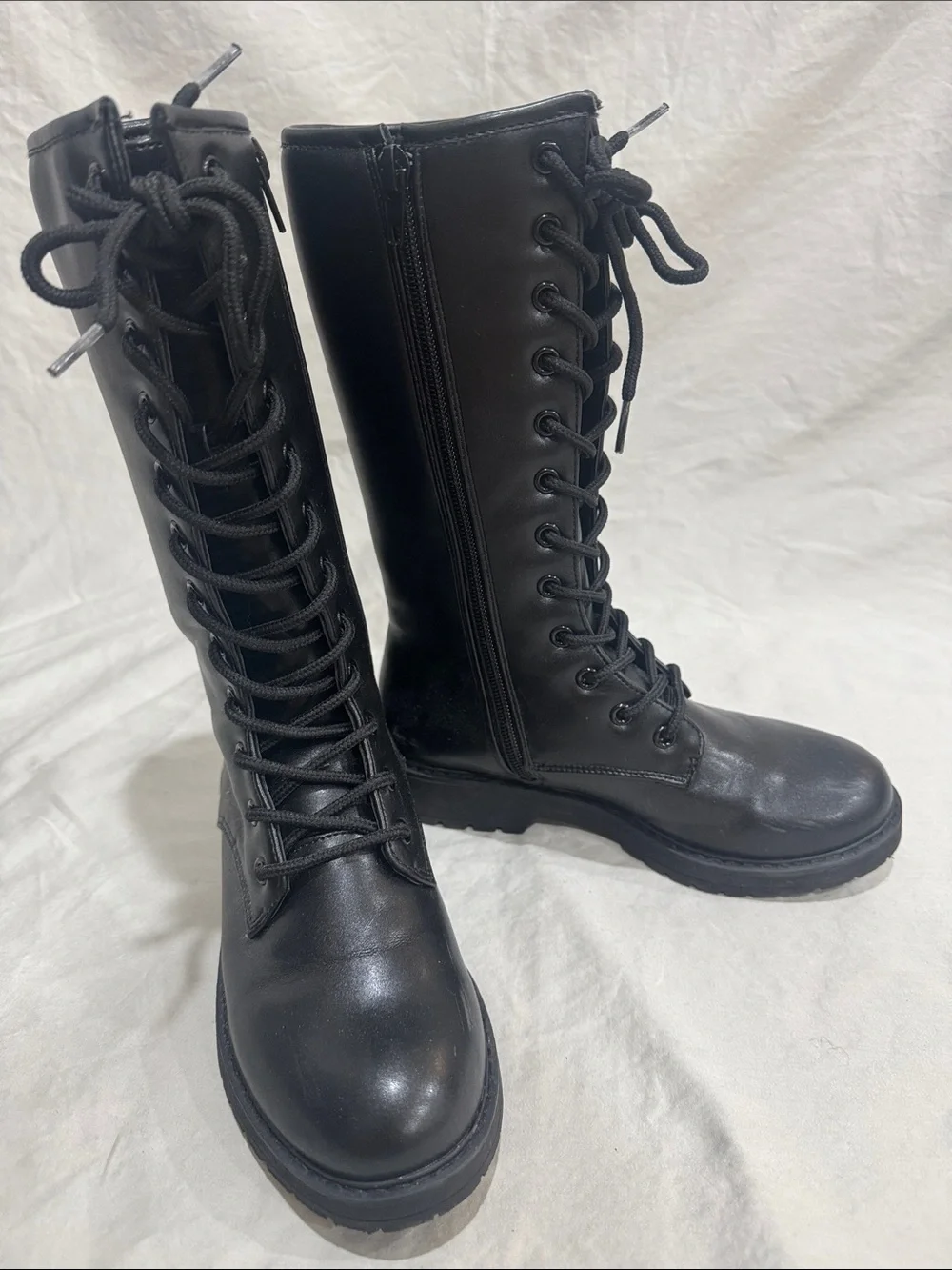 Steve Madden Girls Black Lace-Up Combat Boots